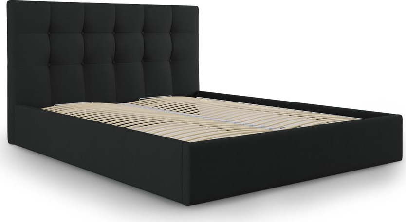 Černá čalouněná dvoulůžková postel s úložným prostorem s roštem 180x200 cm Nerin – Mazzini Beds