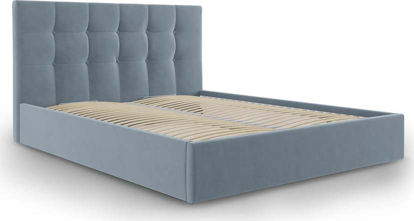 Světle modrá čalouněná dvoulůžková postel s úložným prostorem s roštem 180x200 cm Nerin – Mazzini Beds